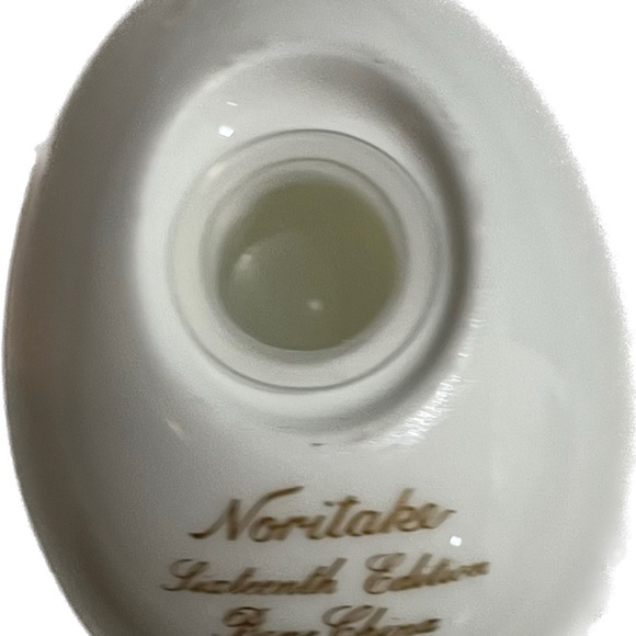 1986 Vintage Noritake collectible egg - Picture 2 of 2